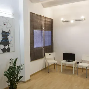 monrooms-barcelona-apartments.catalonia-hotels.com/