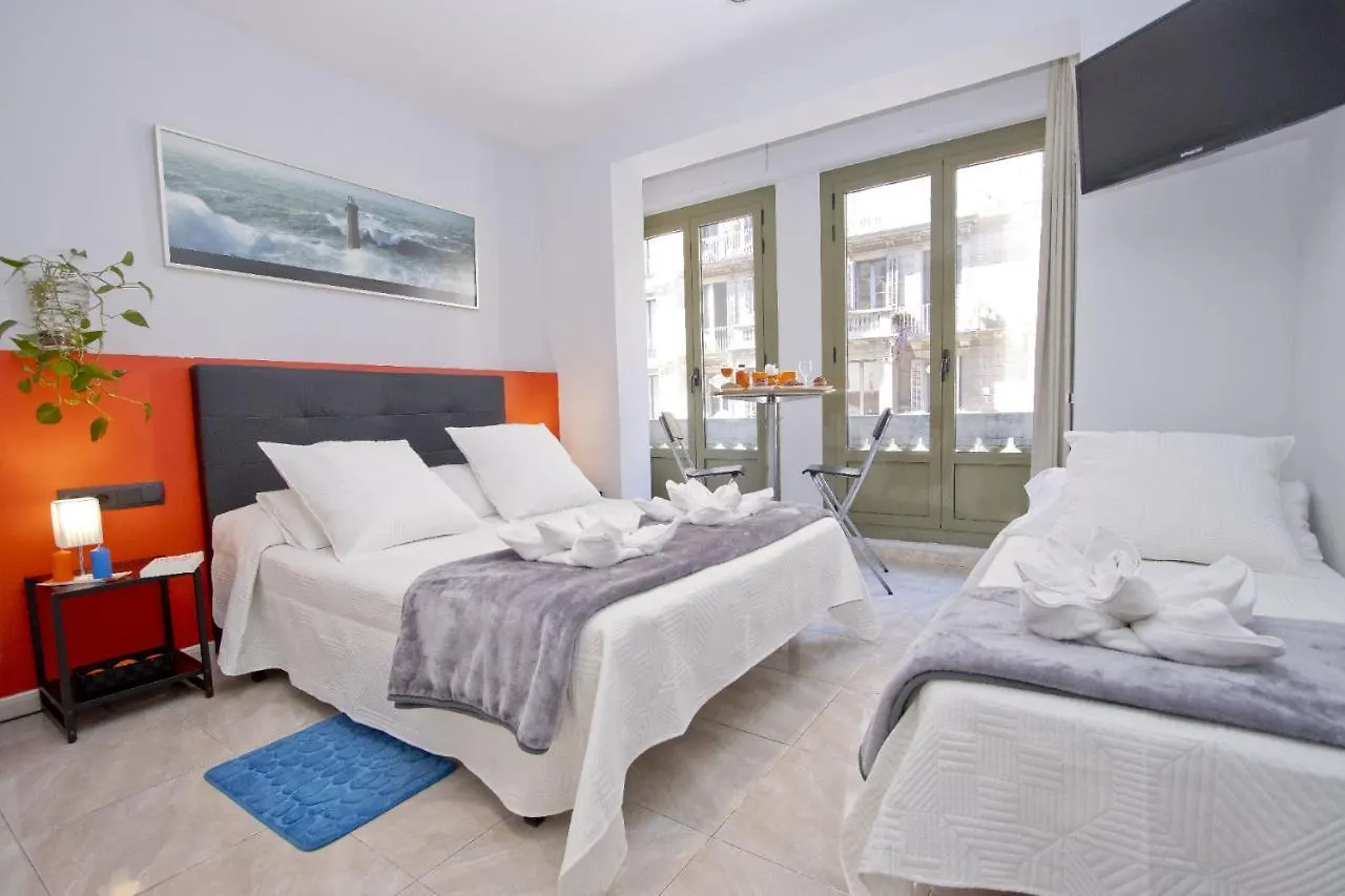 Barcelona City Centre Hostal Гостевой дом