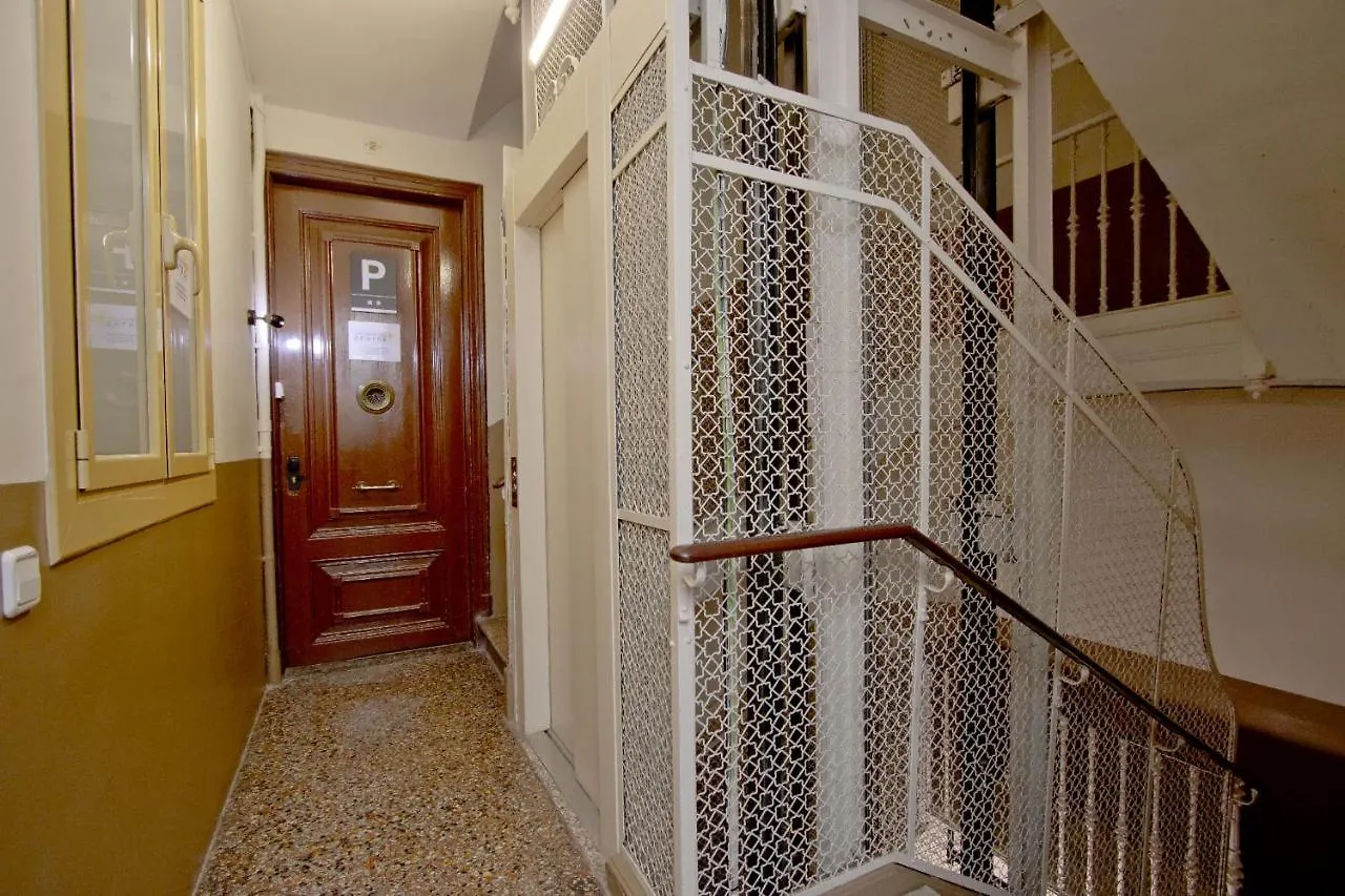 Barcelona City Centre Hostal 2*,  Spanien